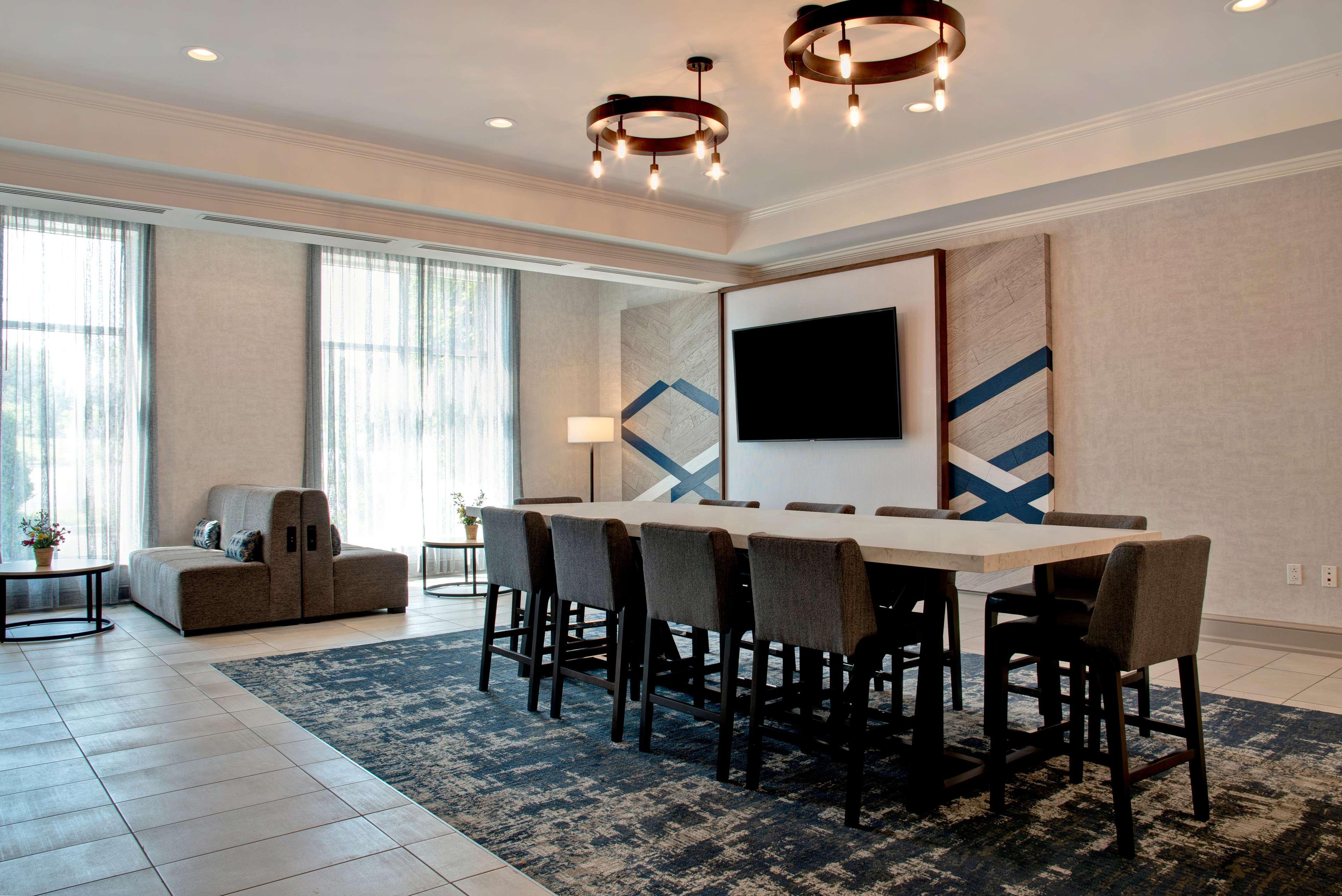 Hilton Garden Inn Kansas City/Kansas Eksteriør billede