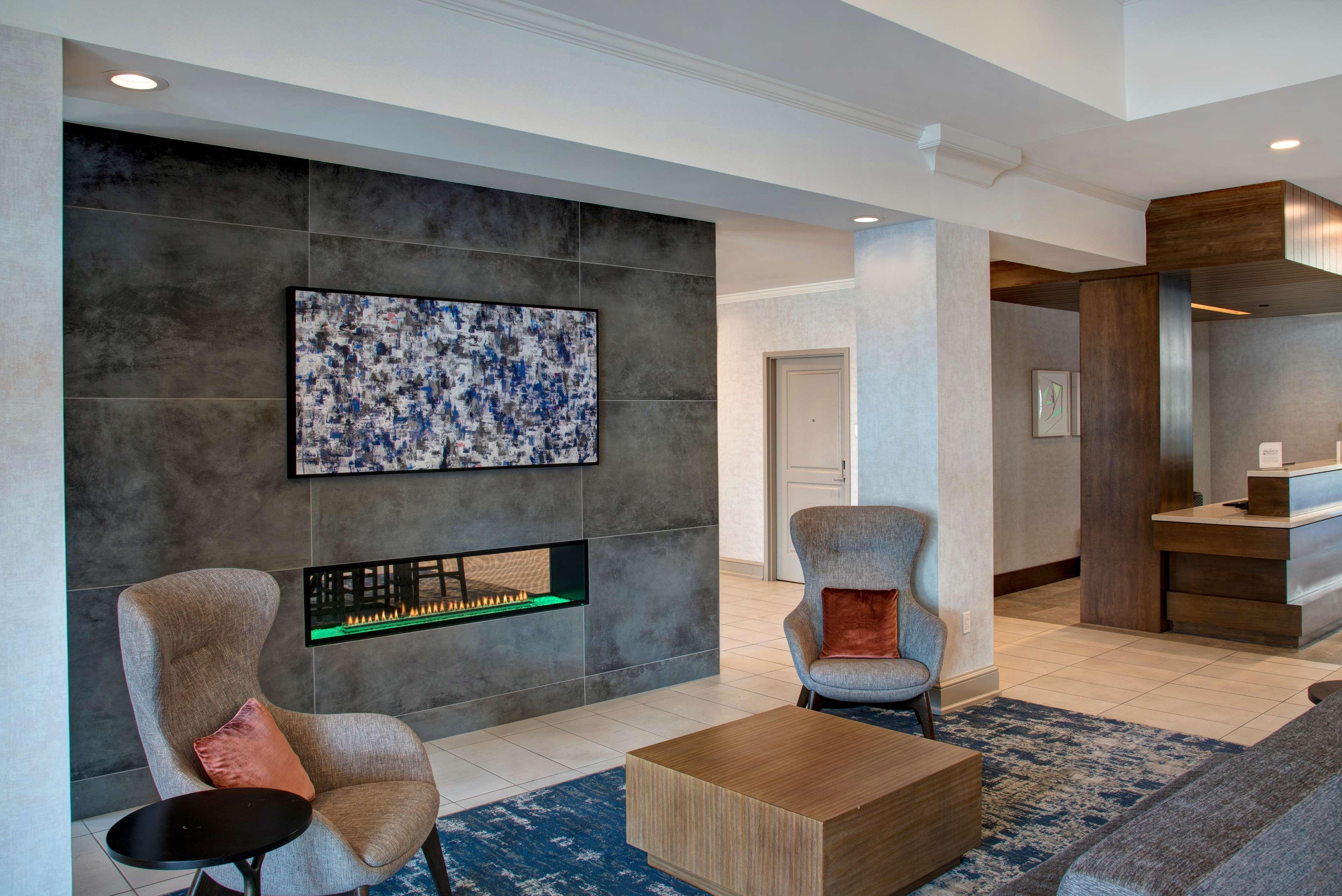 Hilton Garden Inn Kansas City/Kansas Eksteriør billede