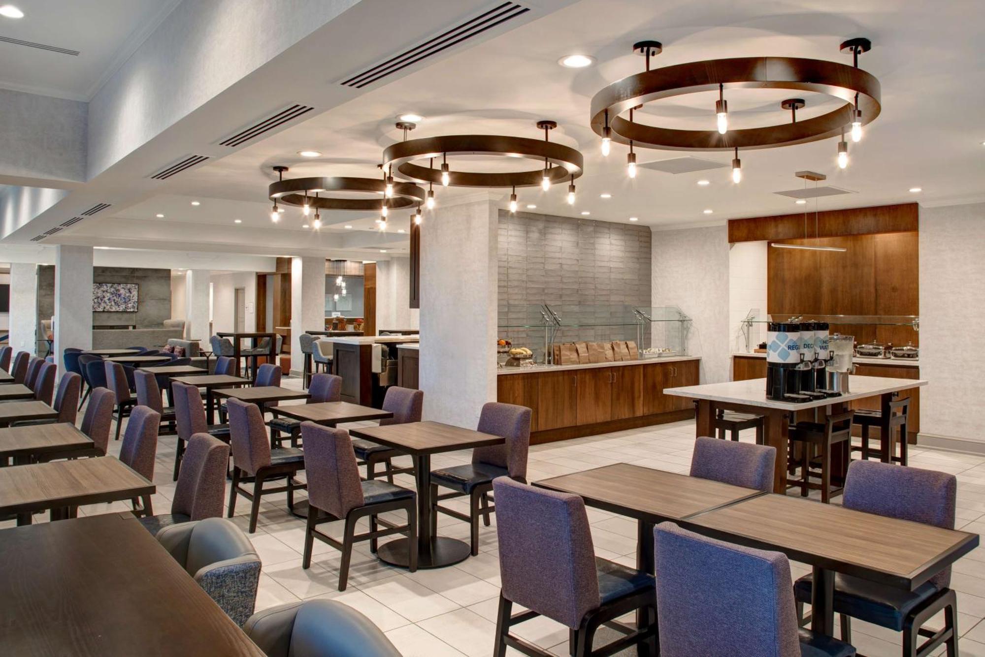 Hilton Garden Inn Kansas City/Kansas Eksteriør billede