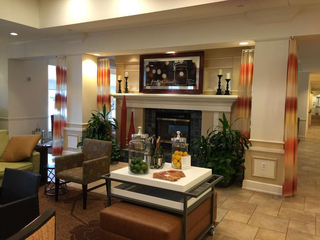 Hilton Garden Inn Kansas City/Kansas Interiør billede